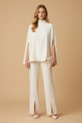 Set van Blouse met Hoge Hals en Cape-Mouwen & Wijde Broek met Split