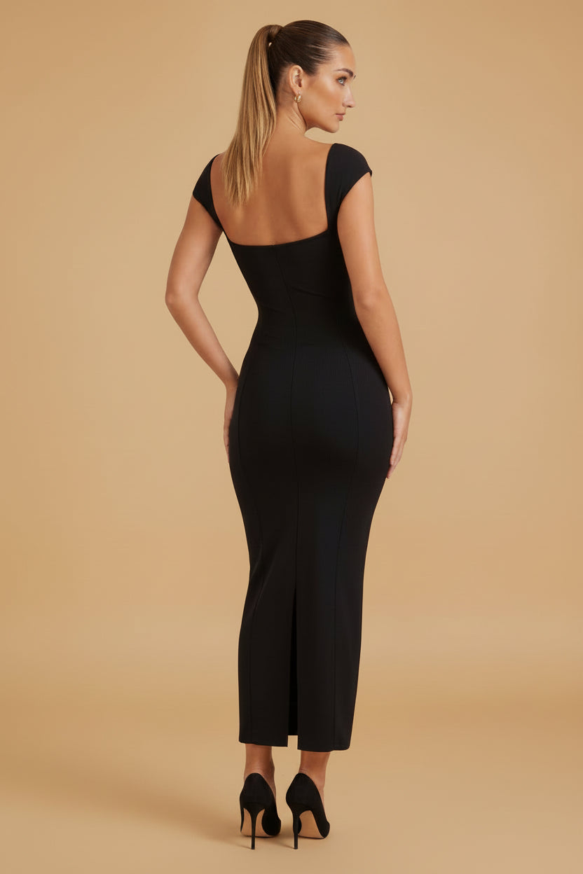 Sweetheart Neckline Maxi Dress in Black