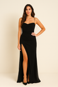 Elara | Maxi Dress met Hoge Split en Sprankelende Stof