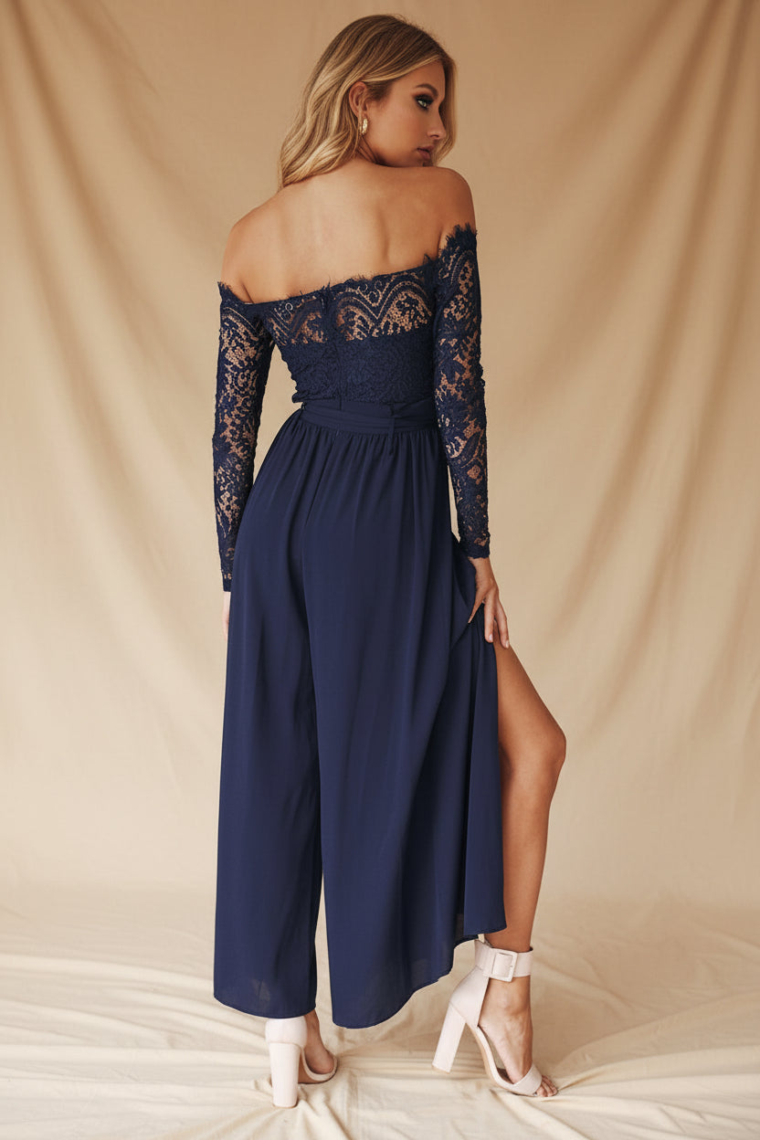 Vivirose - Off Shoulder Jumpsuit Met Kant En Hoge Split
