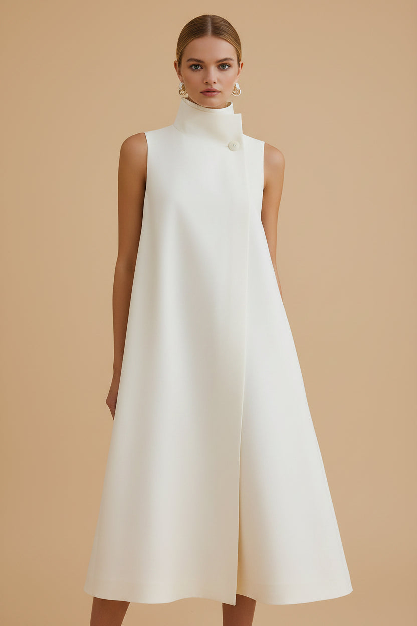 Asymmetrische Maxi Jurk met Hoge Hals en A-Lijn Silhouet