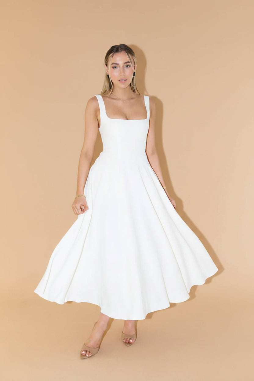 Vivirose- Midi Jurk Met Hoge Taille En Vierkante Hals