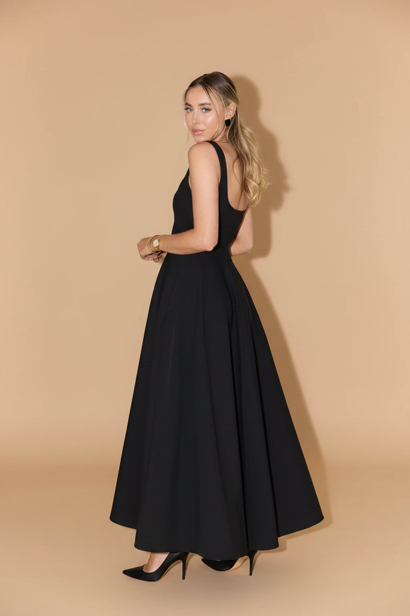 Vivirose- Midi Jurk Met Hoge Taille En Vierkante Hals