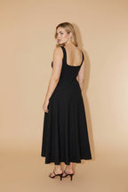 Vivirose- Midi Jurk Met Hoge Taille En Vierkante Hals
