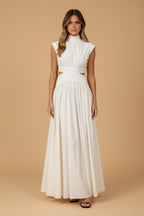 Vivirose- Lange Mock Neck Cut Out Jurk