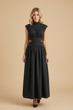 Vivirose- Lange Mock Neck Cut Out Jurk